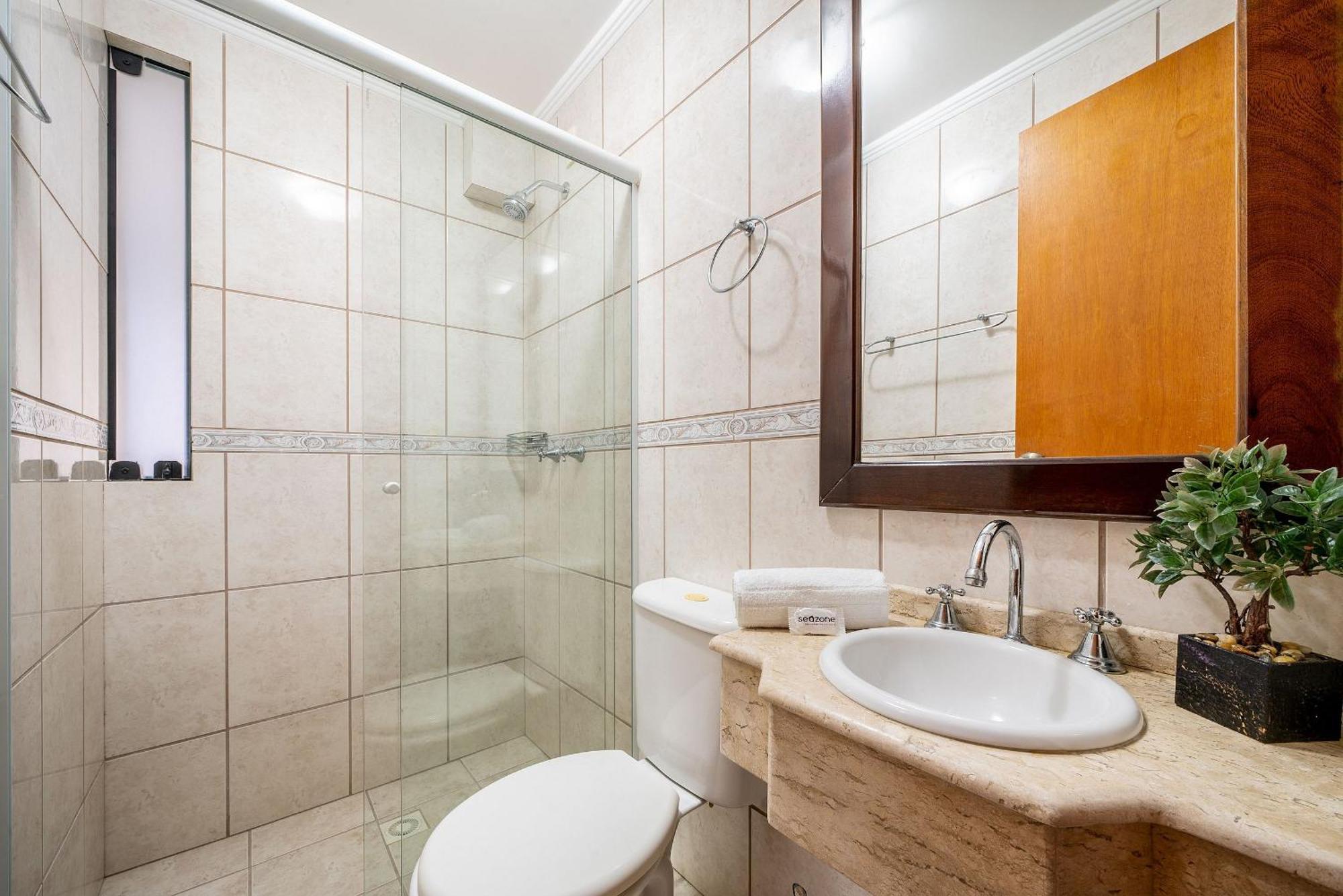 Apartment Apto Vista Mar A 130m Da Em Bc Esa901