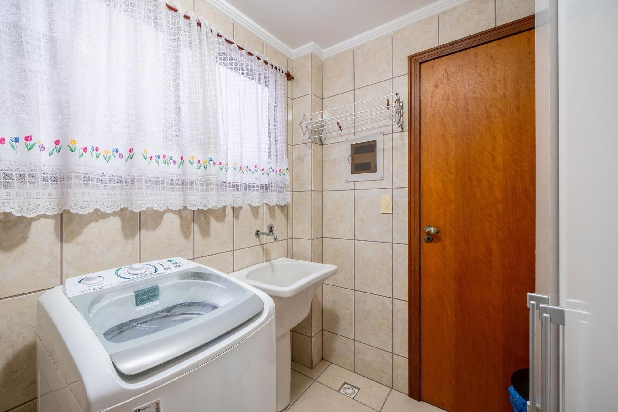 Apartment Apto Vista Mar A 130m Da Em Bc Esa901 *